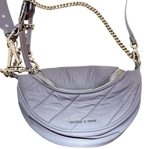Nwot Charles & Keith Silver & light gray Crossbody Bag chain & leather straps - Picture 9 of 16